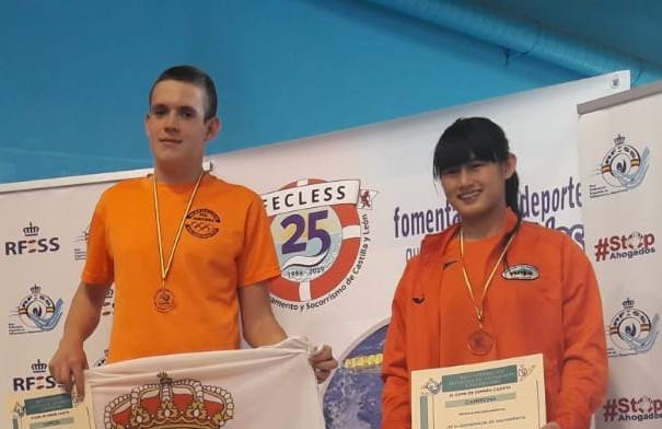 100 metros combinada de salvamento cadete: Patricia Bolado Abascal (C. Noja Playa Dorada) y Carlos González Sauras (C. Polideportivo Andorra).
