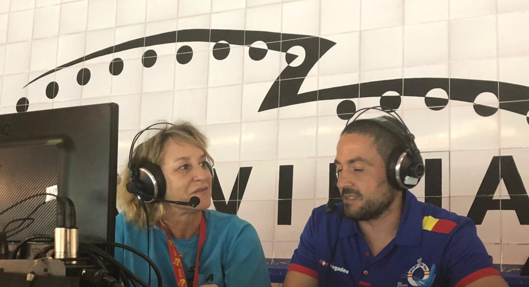 Inés González Díaz, presidenta de la Comisión Mujer y Salvamento y Socorrismo de la @RFESS1, explica los motivos por los que la Federación es un referente en igualdad durante la retransmisión.