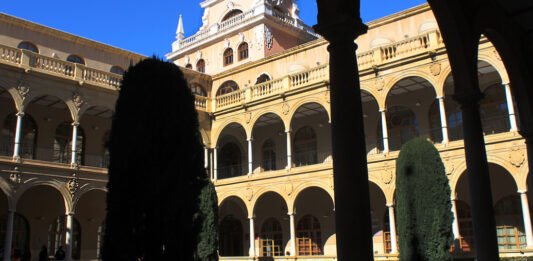 Patio del Campus de loa Merced de la Universidad de Murcia. FOTO: Web de la Universidad de Murcia