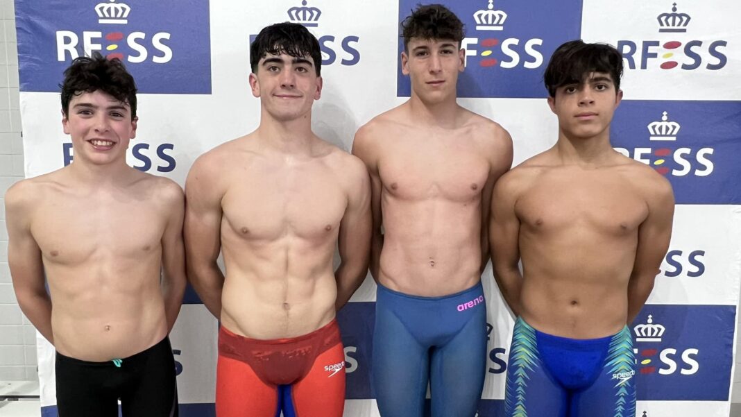 Club Alcarreño de Salvamento y Socorrismo – Récord de España 4x50 metros natación con obstáculos en categoría juvenil (01:51:65 frente a 01:51:84).