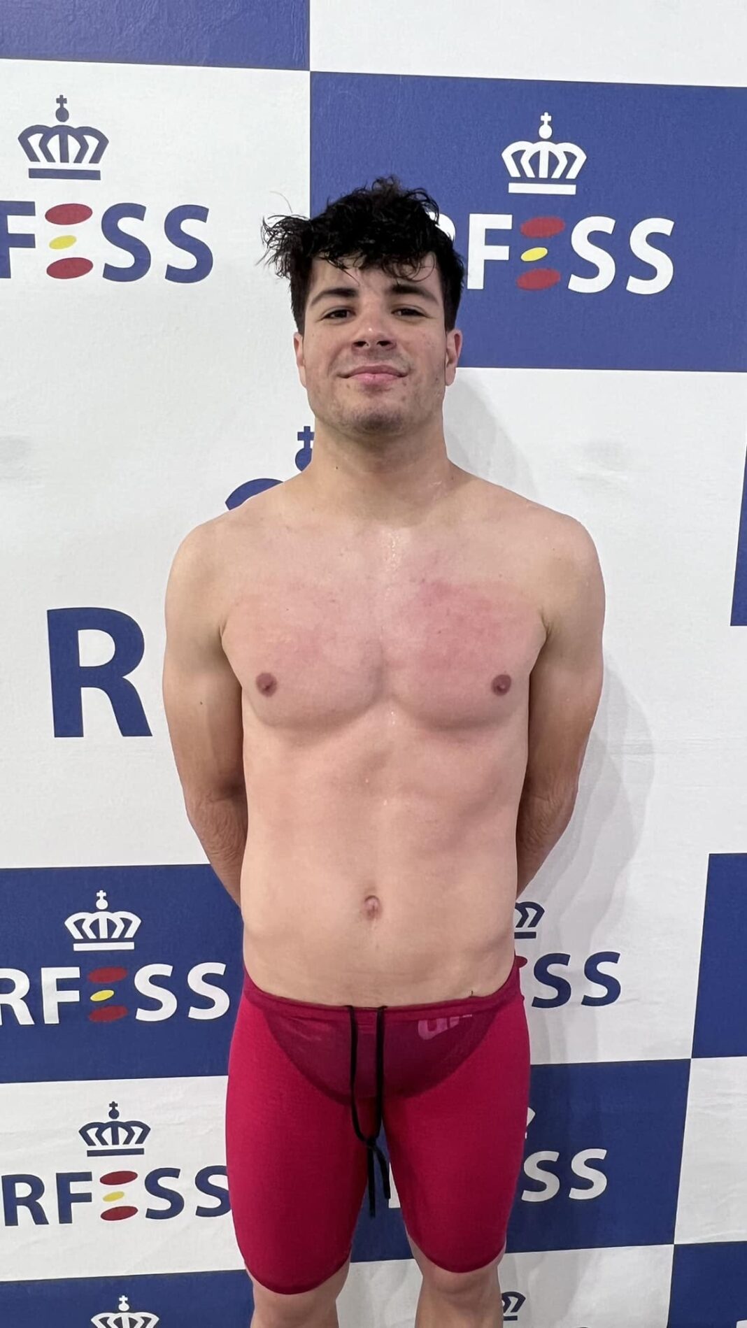 Javier Pérez Sánchez (Club Alcarreño de Salvamento y Socorrismo) – Récord de España 200 metros supersocorrista en categoría absoluta masculina (02:08:09 frente a 02:09:19).