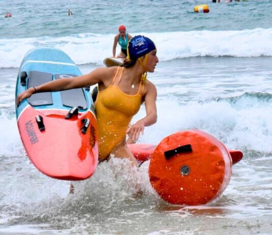 Un momento de la prueba de Oceanwoman de la categoría absoluta femenina durante la I Spanish Summer Beach Cup celebrada en Noja. Autor: Javier Sánchez-RFESS
