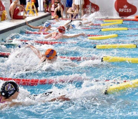 Un momento de la prueba de 4×50 metros relevo combinado durante la IV Spanish Short Course Championship celebrada en Valladolid en marzo de 2024. Autor: Javier Sánchez-RFESS