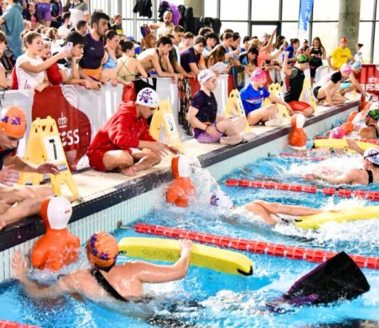 Un momento de la prueba de 4×50 metros relevo combinado durante la IV Spanish Short Course Championship celebrada en Valladolid en marzo de 2024. Autor: Javier Sánchez-RFESS