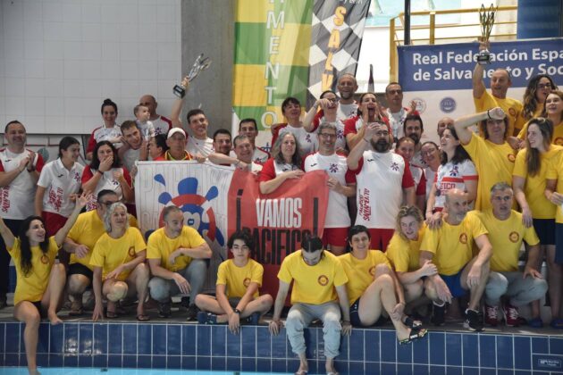 El Club Loredo Surf Life Saving se ha proclamado campeón de España máster de Piscina con 1.340 puntos, seguido por el C.D.E. Pacífico Salvamento (1.035) y el Club Deportivo Oca SOS (798).