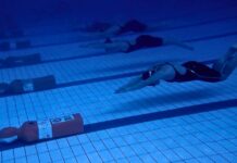 44 árbitros participarán en las Jornadas Técnicas en Extremadura Socorristas femeninas en acción para iniciar el remolque de maniquí en plena prueba de salvamento y socorrismo. Autor: Javier Sánchez-RFESS